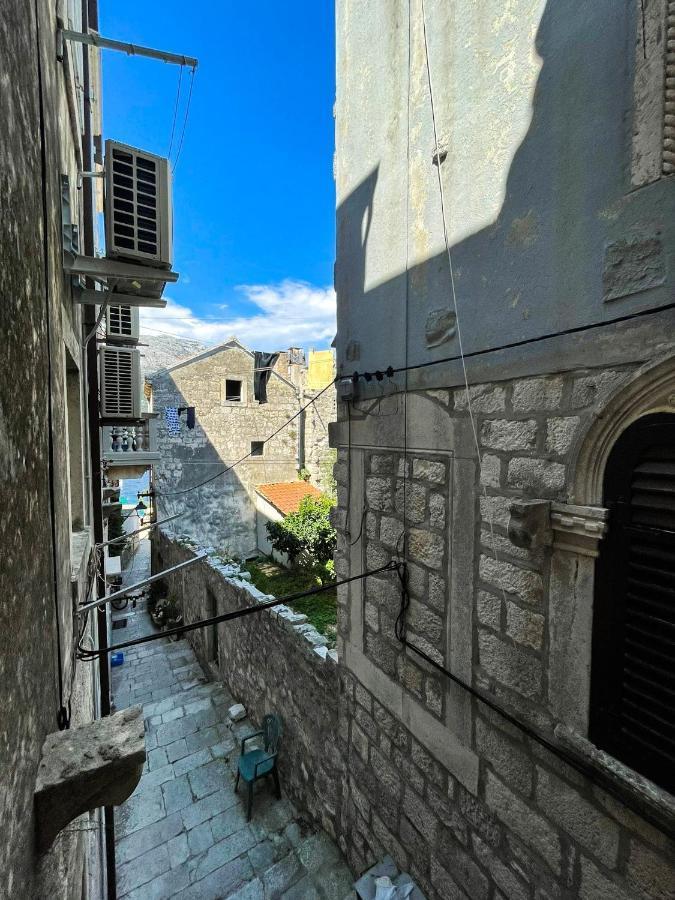 House Kucija Old Town Korcula Apartment Luaran gambar